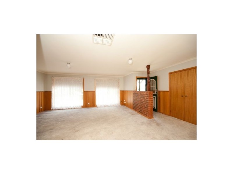 1/1 Saville Ave, Lavington NSW 2641