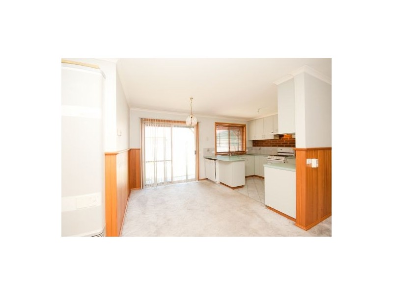 1/1 Saville Ave, Lavington NSW 2641