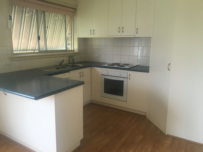 492 Hartley Street, Lavington NSW 2641