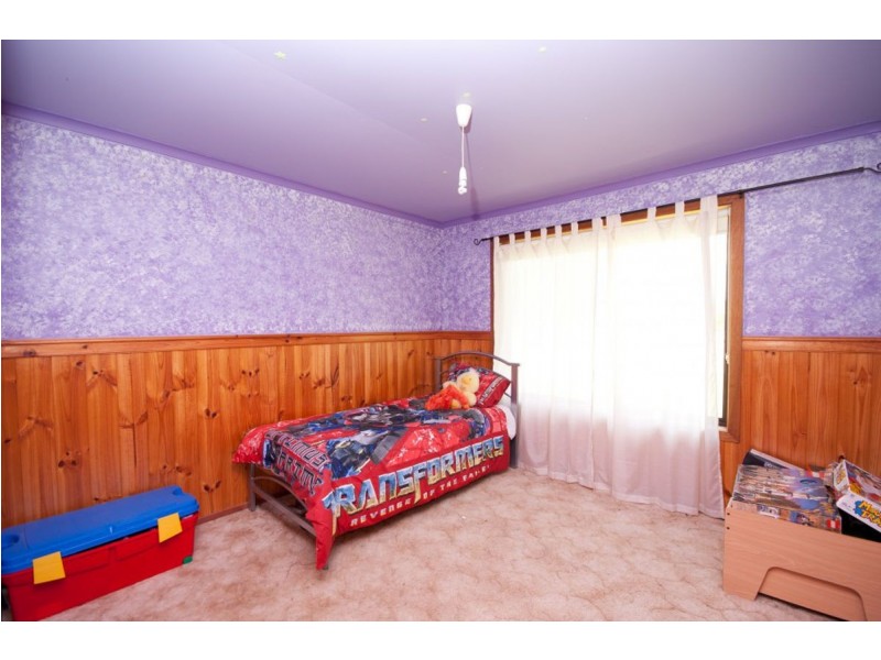 120 Dight Street, Jindera NSW 2642