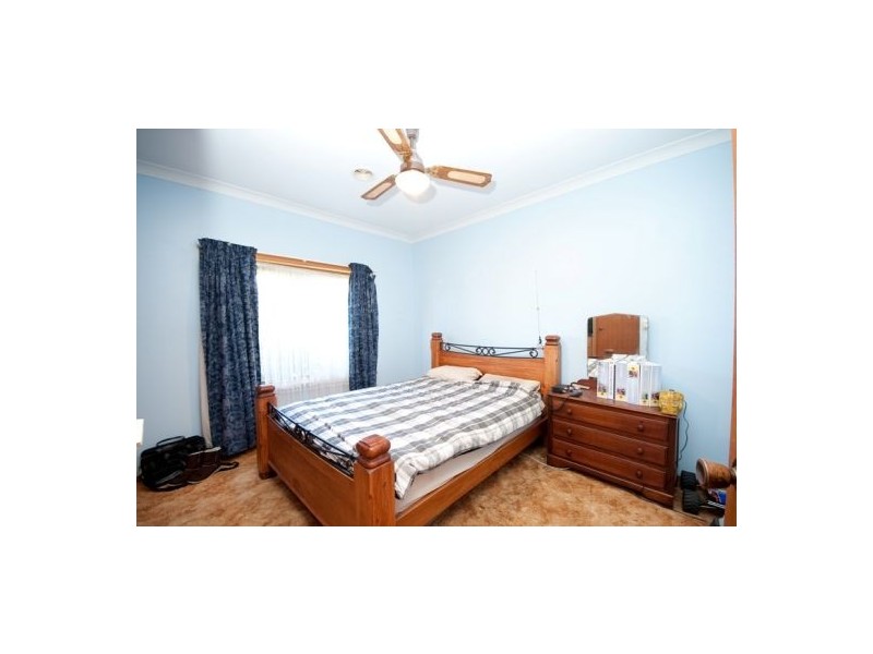 468 Kaitlers Road, Lavington NSW 2641