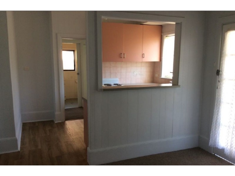 430 Tarakan Avenue, Lavington NSW 2641