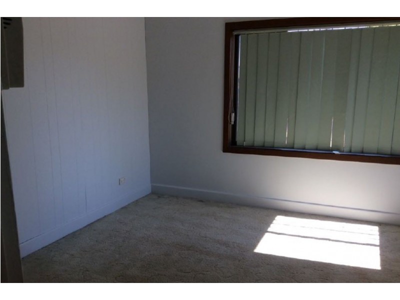 430 Tarakan Avenue, Lavington NSW 2641