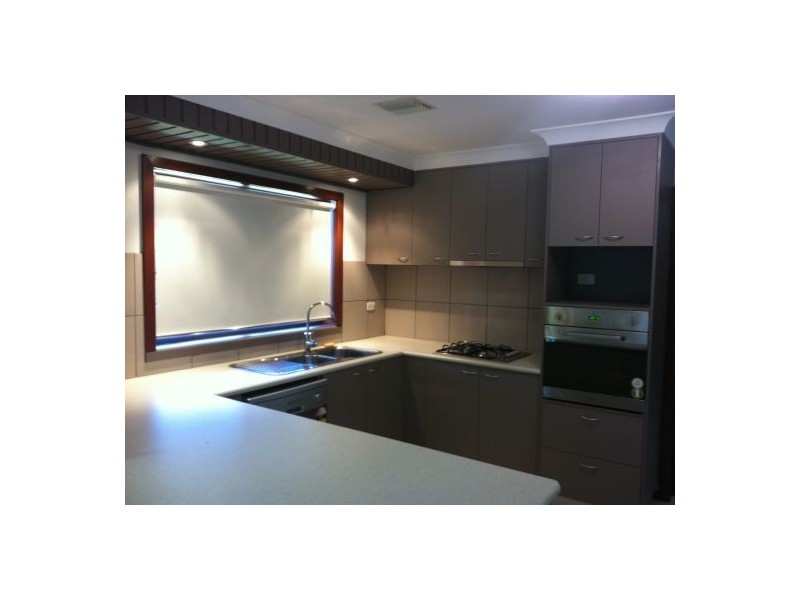 492 Laramee Drive, Lavington NSW 2641