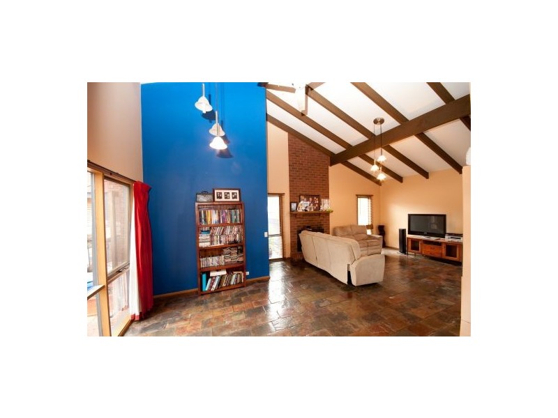 6 Grange  Court, Thurgoona NSW 2640