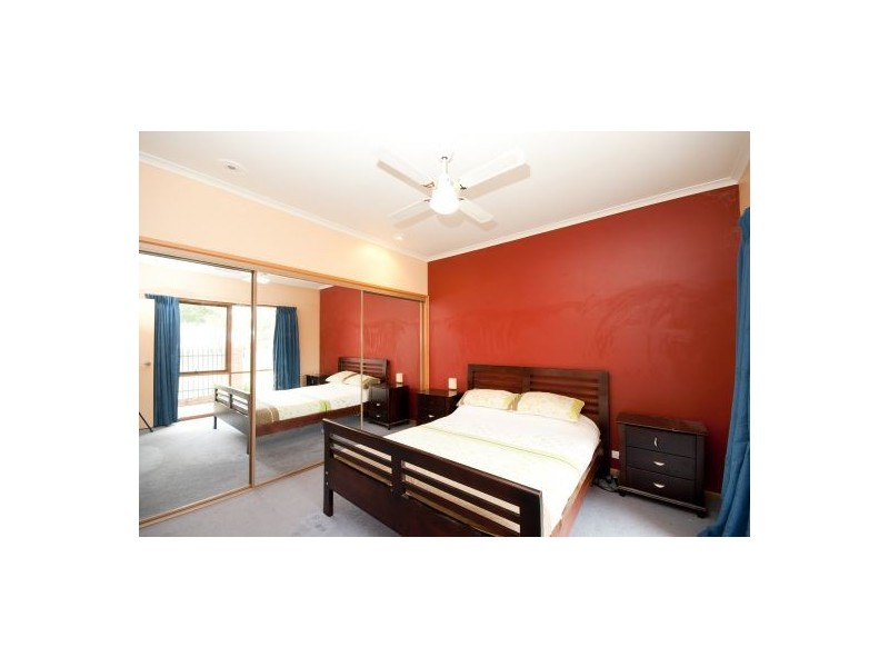 6 Grange  Court, Thurgoona NSW 2640