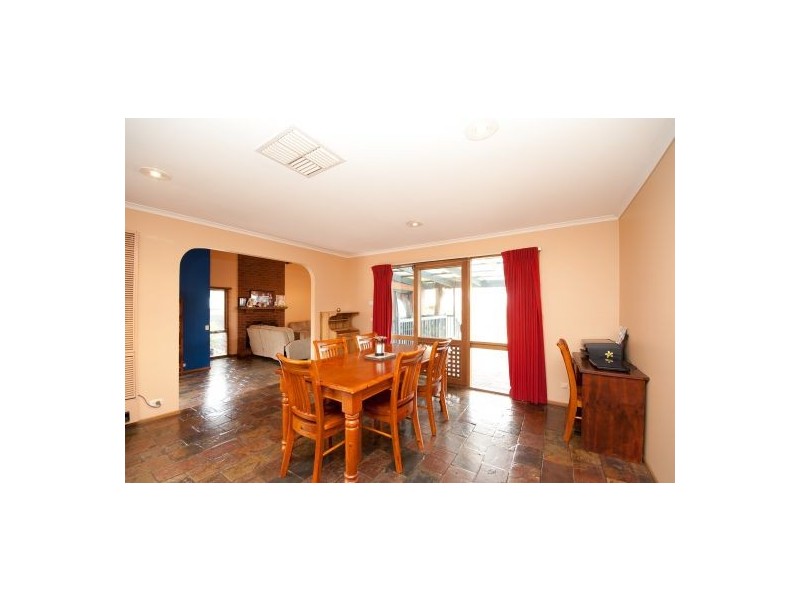 6 Grange  Court, Thurgoona NSW 2640