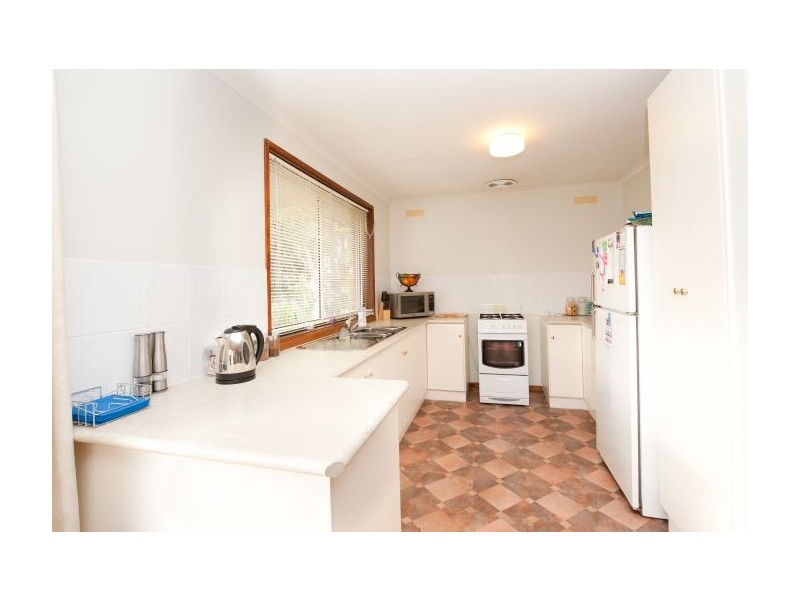 13 Tabletop Court, Thurgoona NSW 2640