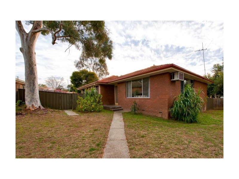 13 Tabletop Court, Thurgoona NSW 2640