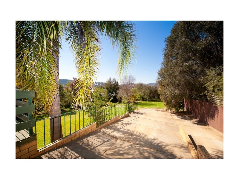 43 Panorama Place, Lavington NSW 2641