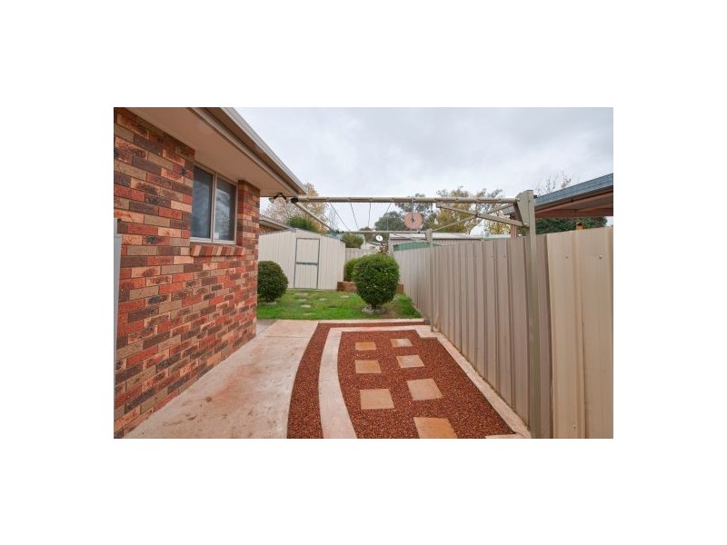 5/1-5 La Fontaine Ave, Lavington NSW 2641