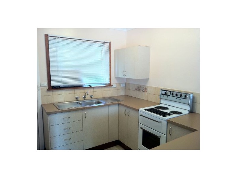 1/579 Mair Street, Lavington NSW 2641