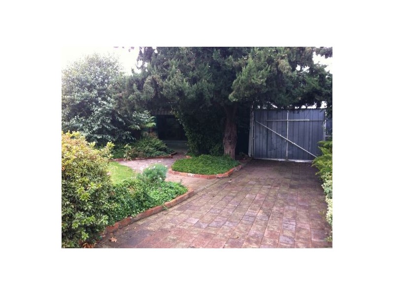 1039 Corella Street, North Albury NSW 2640