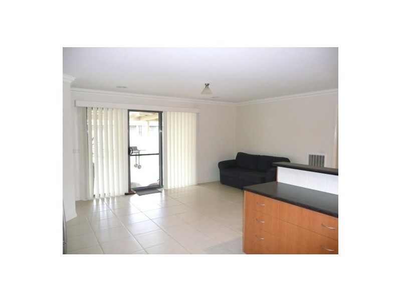 15 Darga Pl, Springdale Heights NSW 2641