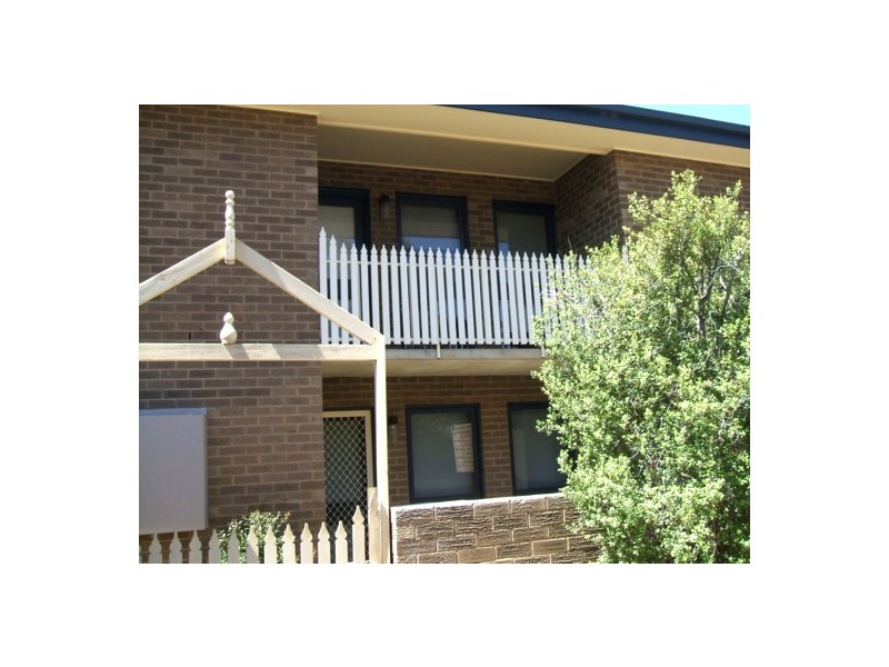 Unit 6-1060 Caratel St, North Albury NSW 2640