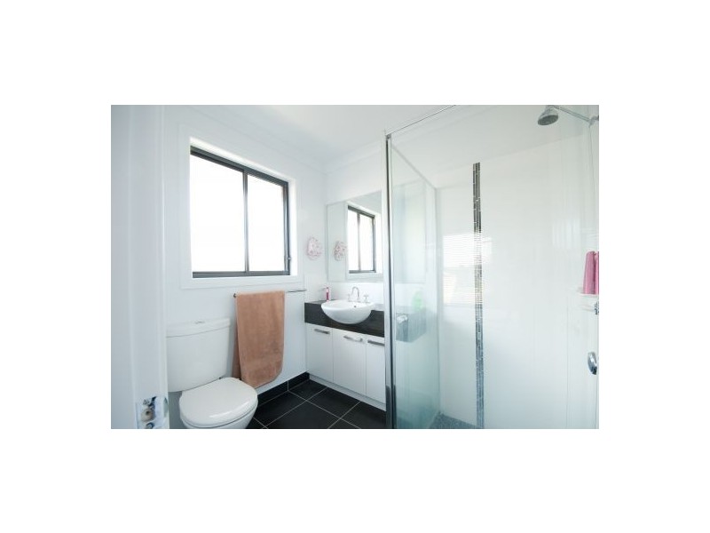 2/1 Owl Court, Thurgoona NSW 2640