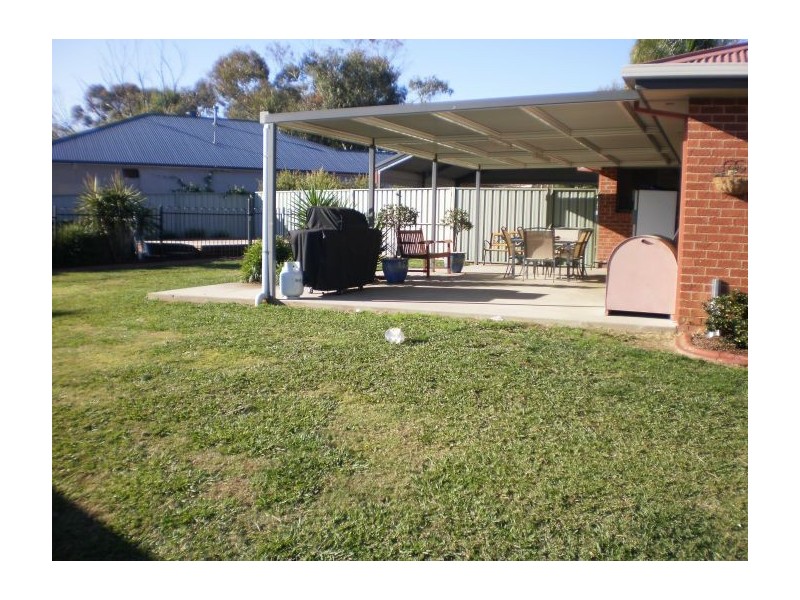 3 Sundew Court, Thurgoona NSW 2640