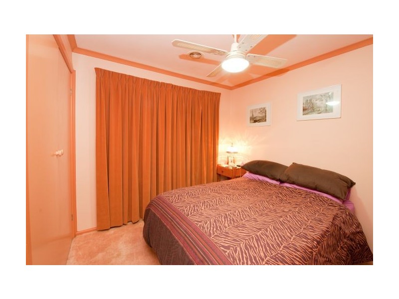 457 Bell St, Lavington NSW 2641