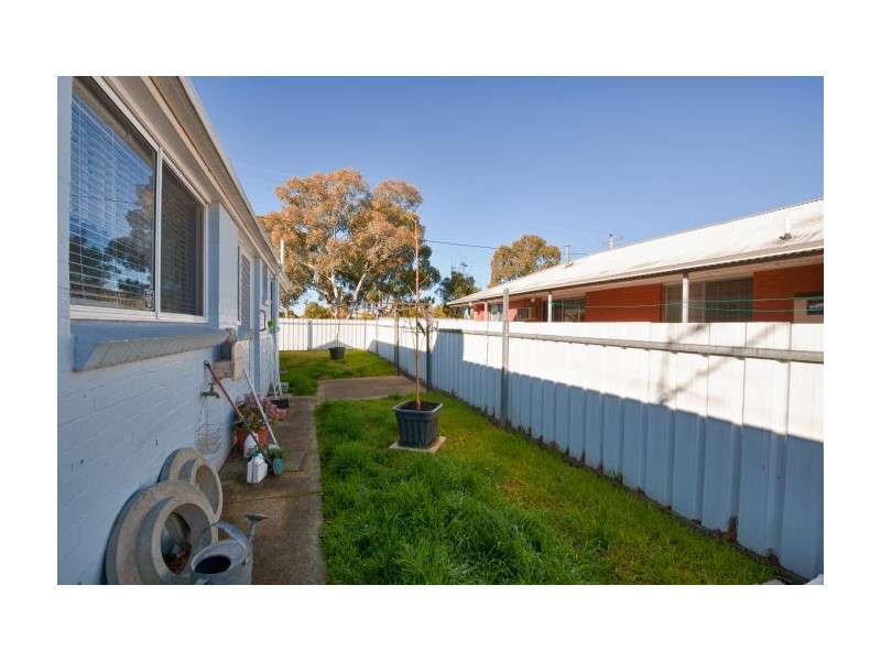 4/573  Webb St, Lavington NSW 2641