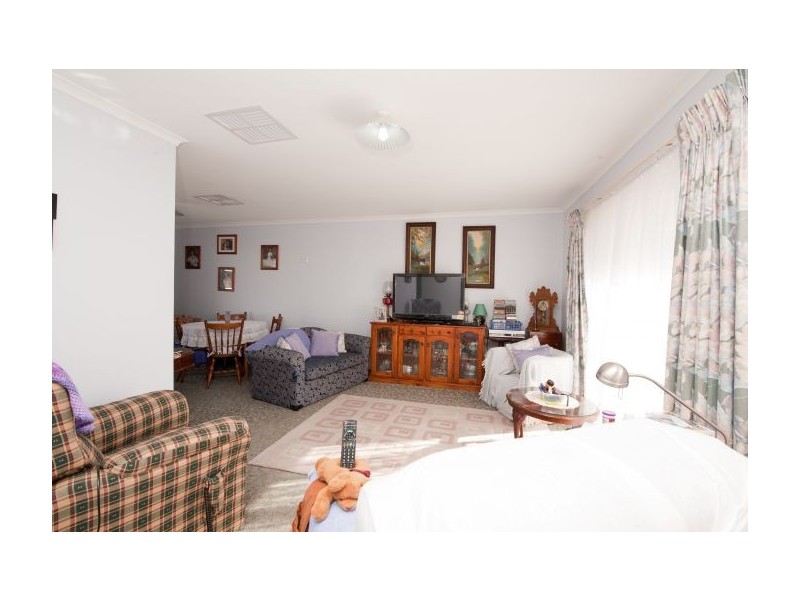 4/573  Webb St, Lavington NSW 2641