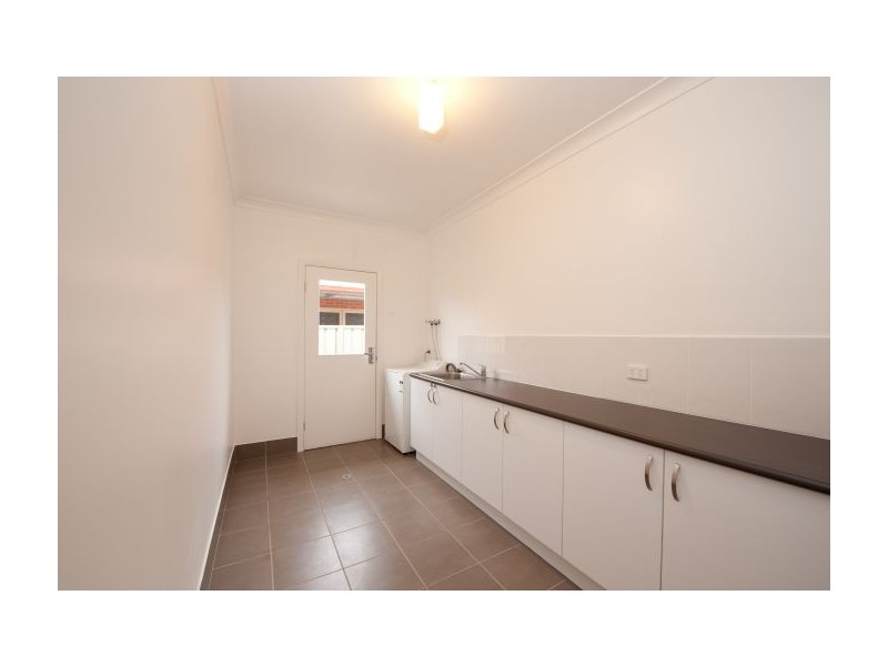 7 Darga Place, Lavington NSW 2641