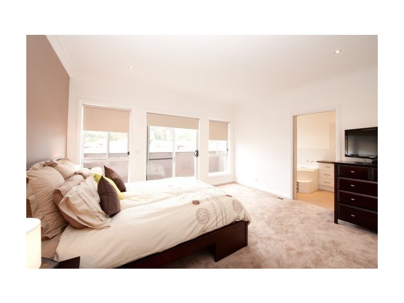 7 Darga Place, Lavington NSW 2641