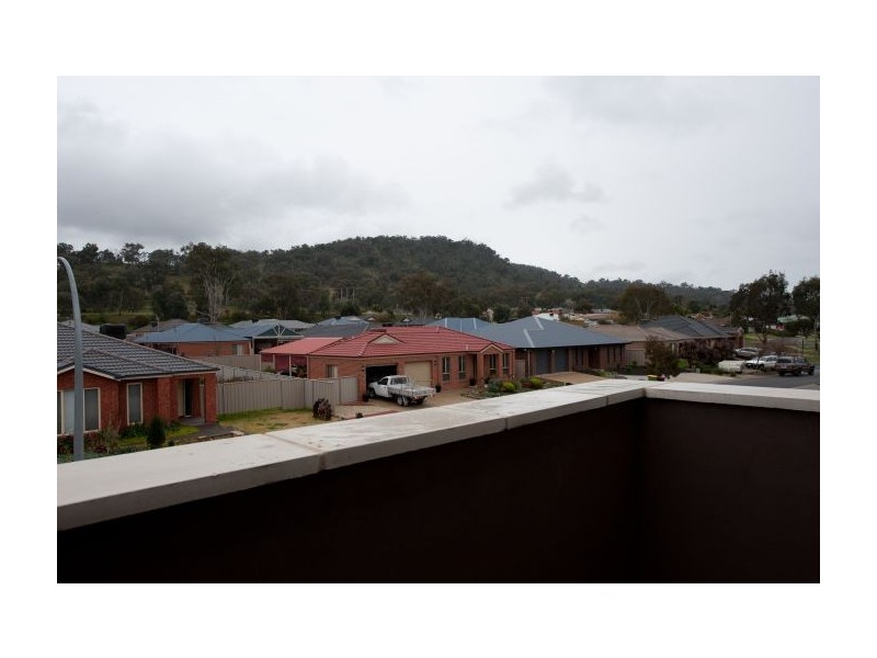 7 Darga Place, Lavington NSW 2641