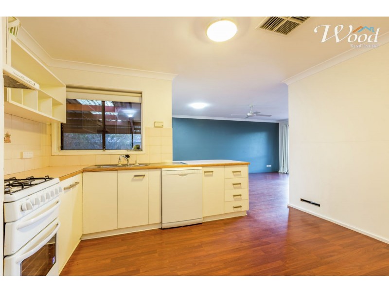 10 Kennedia Street, Thurgoona NSW 2640