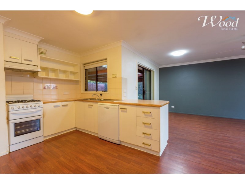 10 Kennedia Street, Thurgoona NSW 2640