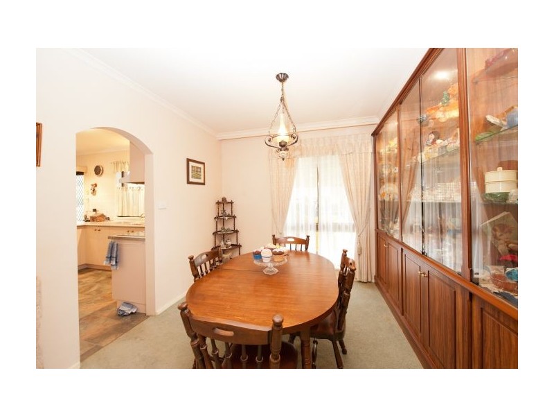 589 Zago Court, Lavington NSW 2641