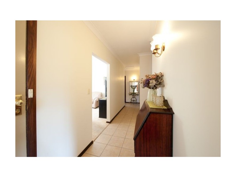 475 Kaitlers Road, Lavington NSW 2641