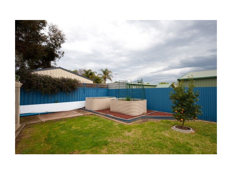 427 Kaitlers Road, Lavington NSW 2641