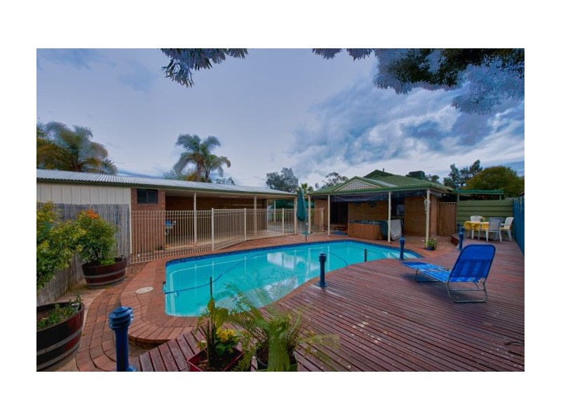 427 Kaitlers Road, Lavington NSW 2641