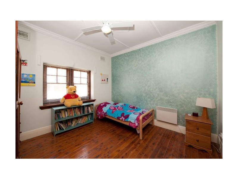 392 North St, Albury NSW 2640