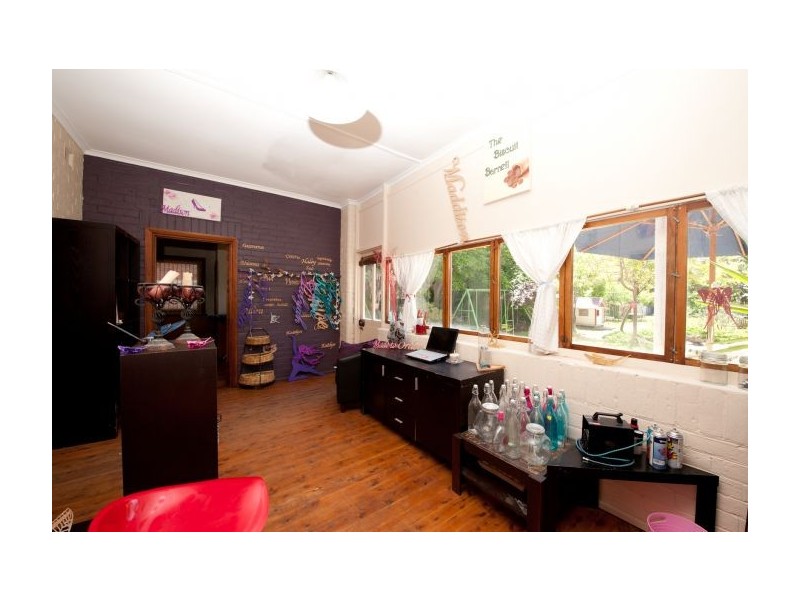 392 North St, Albury NSW 2640