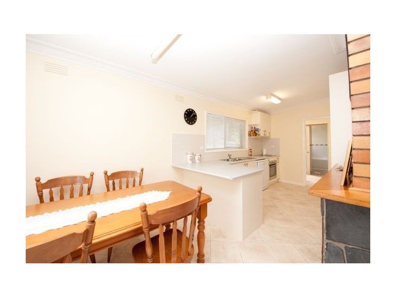 364 Eden St, Lavington NSW 2641