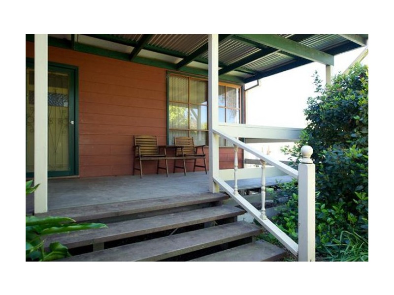 7 Dickson St, Woomargama NSW 2644