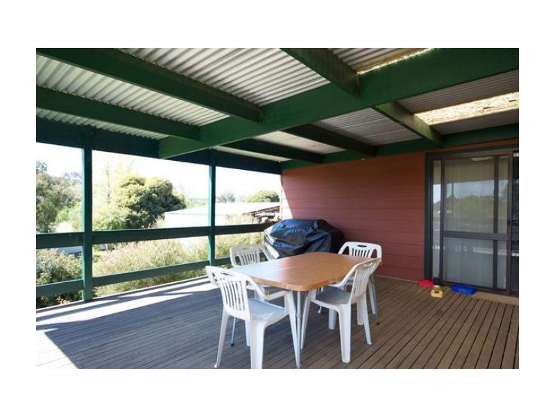7 Dickson St, Woomargama NSW 2644