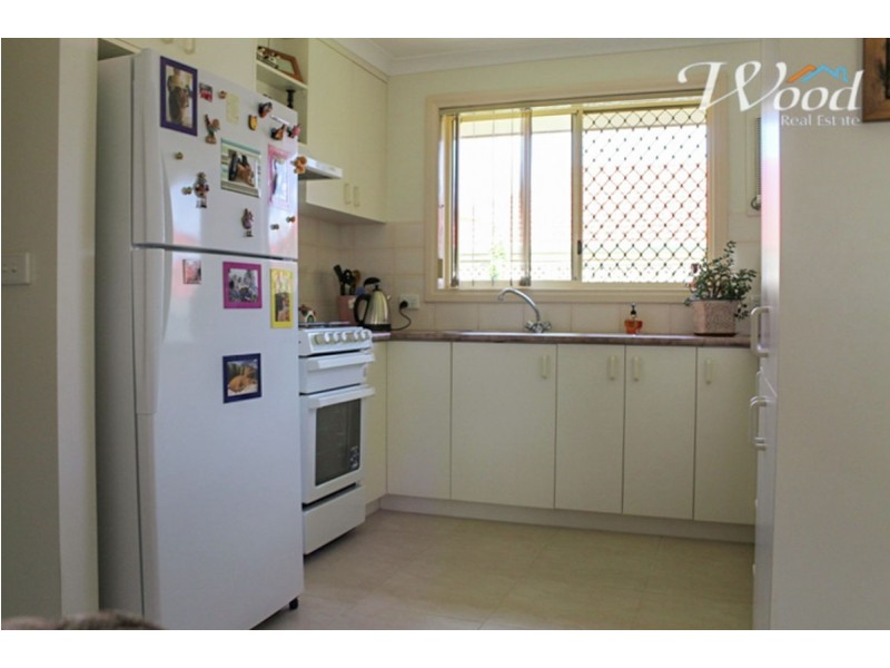 1/11 Rachel Court, Lavington NSW 2641