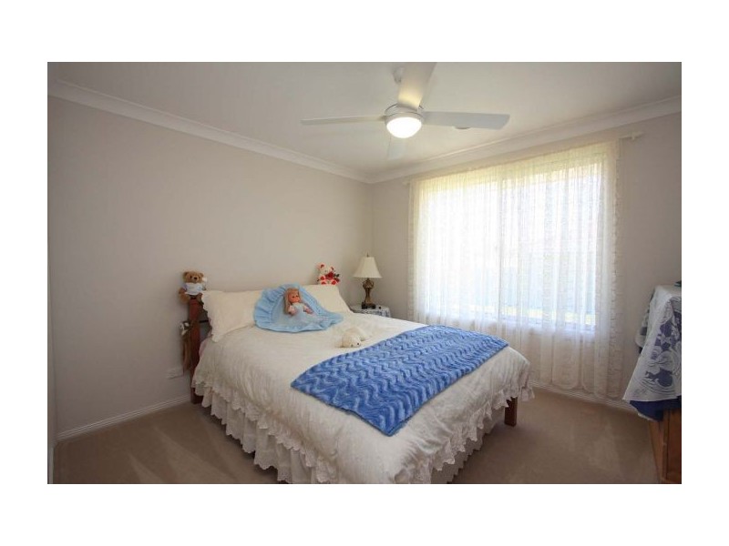 20 Squirrel Glider Dr, Thurgoona NSW 2640