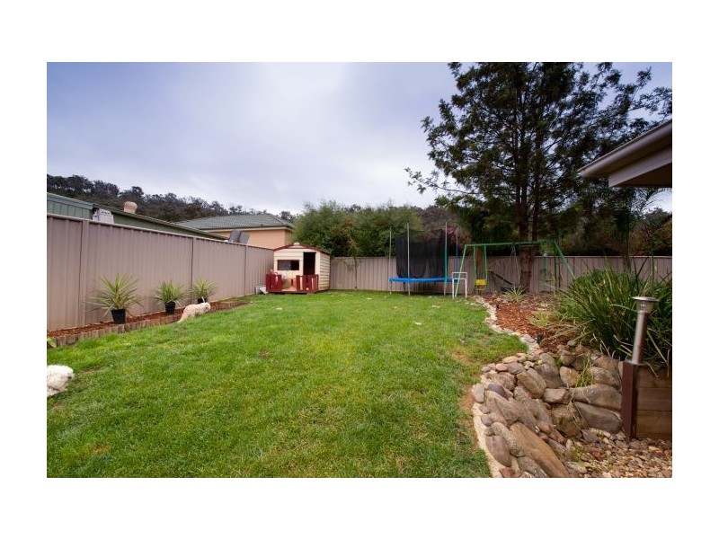20 Faithful Street, Lavington NSW 2641