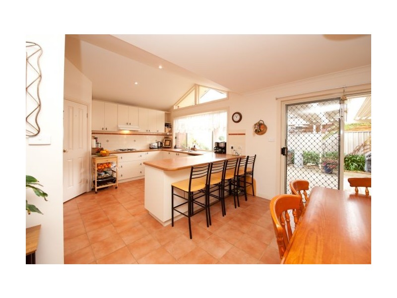 20 Faithful Street, Lavington NSW 2641