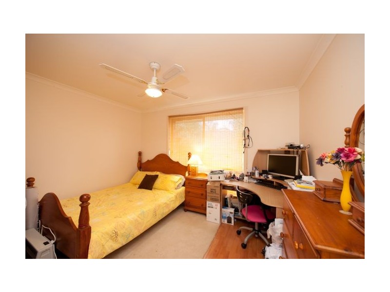 20 Faithful Street, Lavington NSW 2641