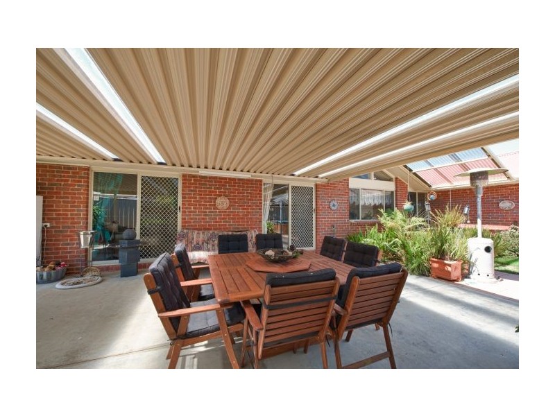 20 Faithful Street, Lavington NSW 2641