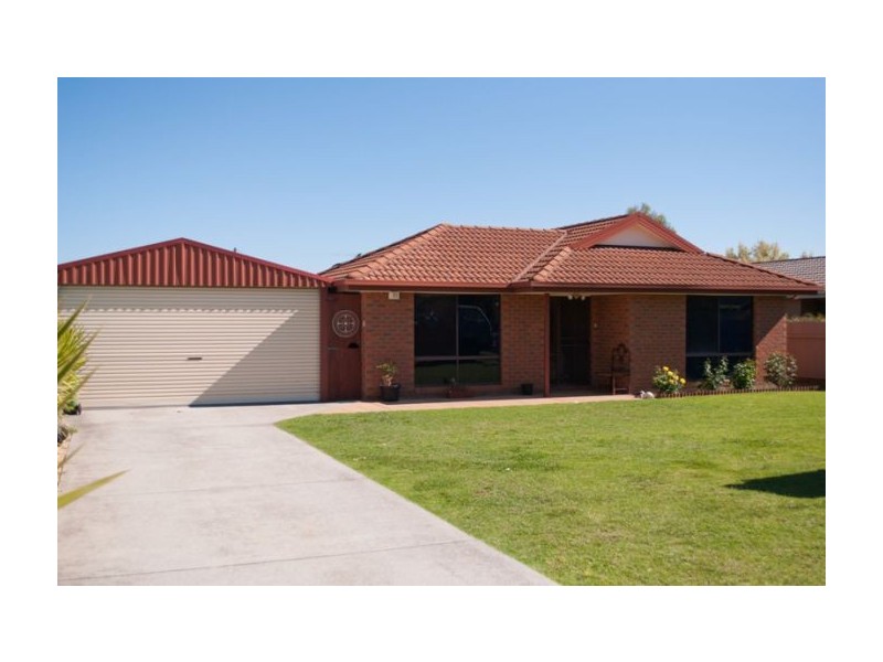 533 Schaeffer Street, Lavington NSW 2641