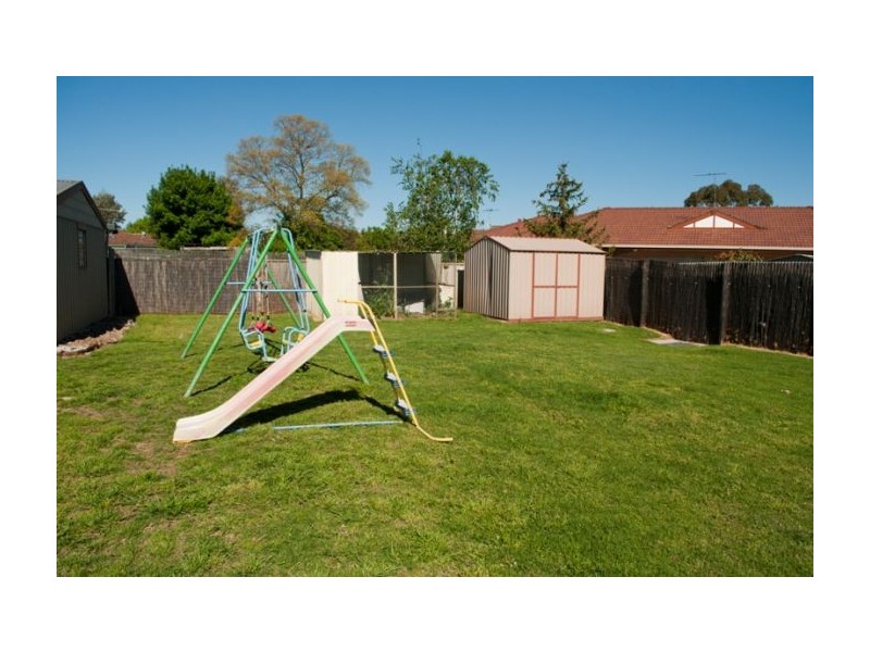 533 Schaeffer Street, Lavington NSW 2641