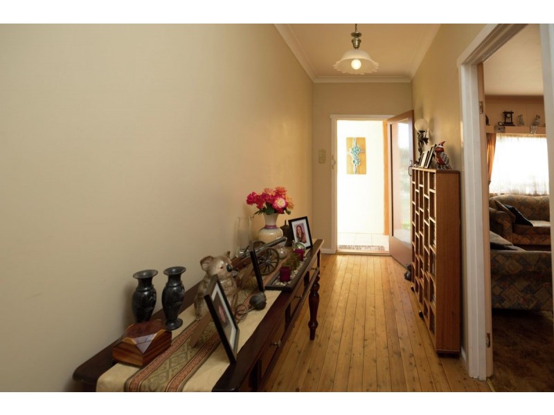 452 Prune Street, Lavington NSW 2641