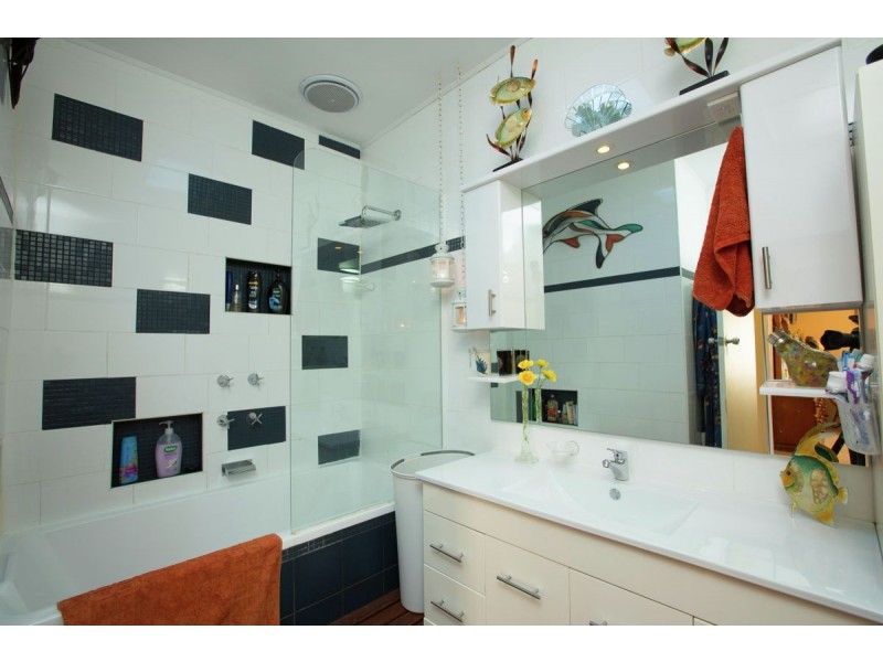 452 Prune Street, Lavington NSW 2641