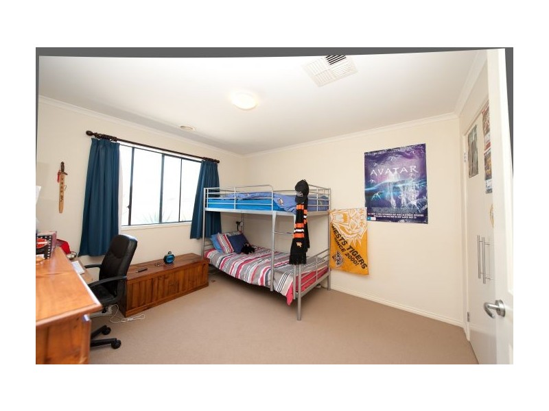 18 Rosewood Court, Thurgoona NSW 2640