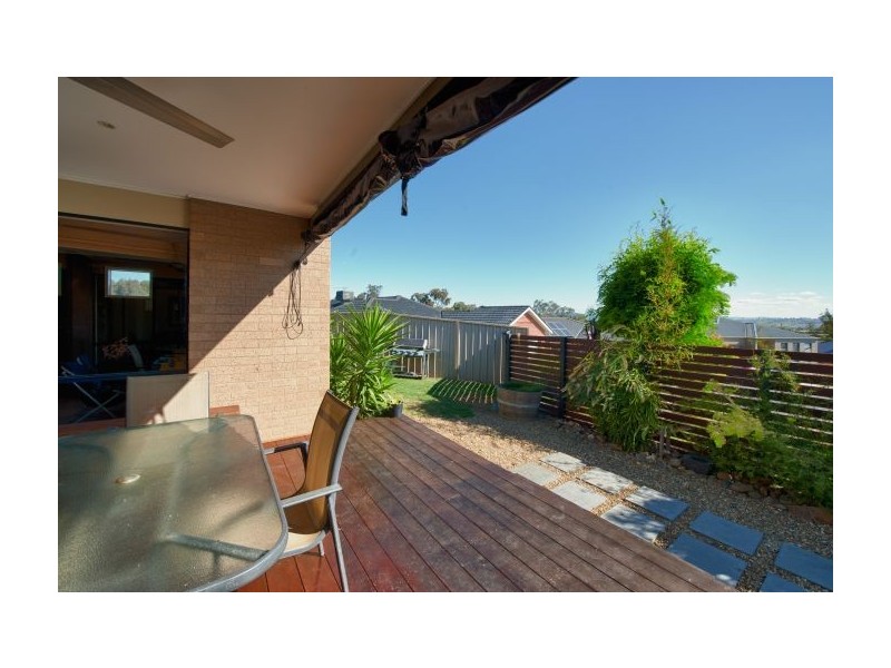 18 Rosewood Court, Thurgoona NSW 2640